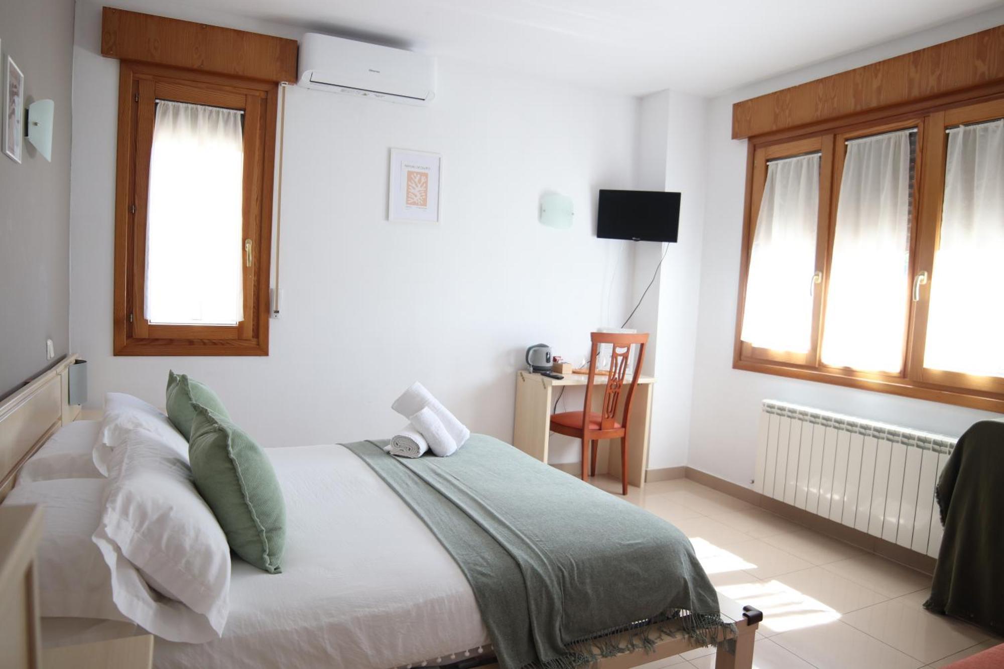 Hostal-Casa Rural Rosa-Nonna Siguenza Cameră foto